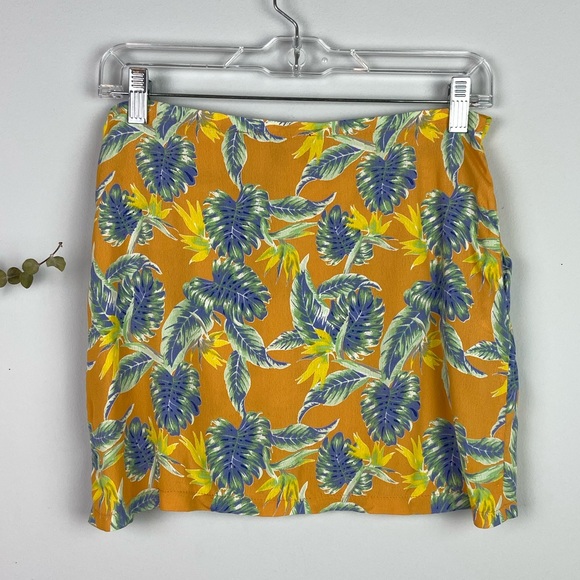 For Love & Lemons Yellow Tropical Leaf Mini Skirt - Picture 7 of 8